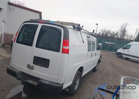 2022 Chevrolet Express Cargo Rwd 2500 Regular Wheelbase Wt z USA, uszkodzony, nr VIN 1GCWGAF74N1170573